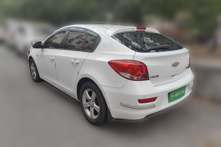 Used Chevrolet Cruze 2013 Hatchback 1.6L Manual Luxury Model Rear Left 45 Deg