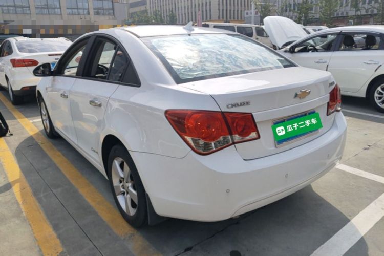 Used Chevrolet Cruze 2013 1.8L SE AT Rear Left 45 Deg