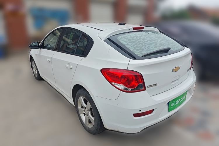 Used Chevrolet Cruze 2013 Hatchback 1.6L Manual Luxury Model Rear Left 45 Deg