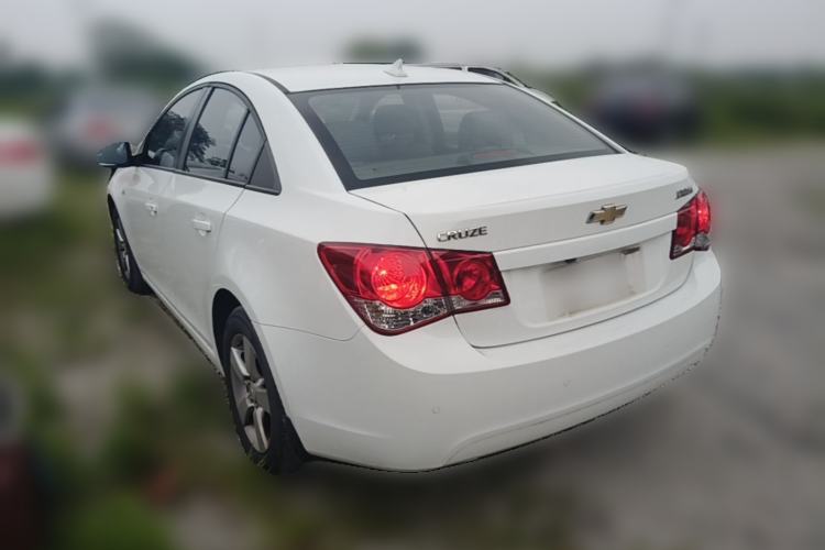 Used Chevrolet Cruze 2013 1.8L SE AT Rear Left 45 Deg