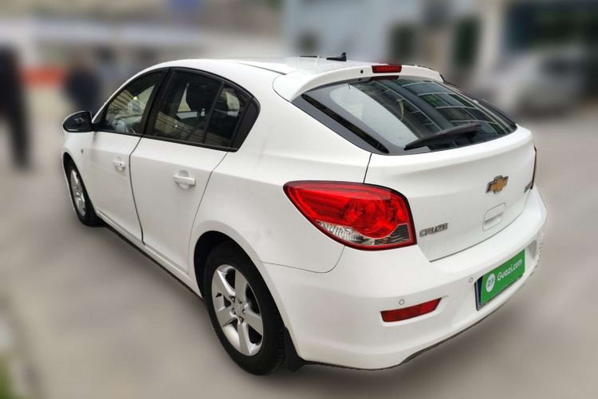 Used Chevrolet Cruze 2013 Hatchback 1.6L Manual Luxury Model Rear Left 45 Deg