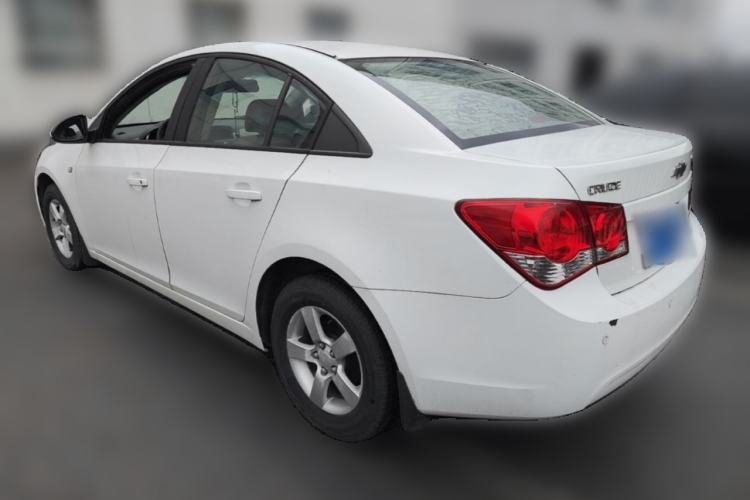 Used Chevrolet Cruze 2013 1.6L SL MT Rear Left 45 Deg