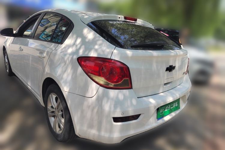 Used Chevrolet Cruze 2013 Hatchback 1.6L Automatic Luxury Model Rear Left 45 Deg