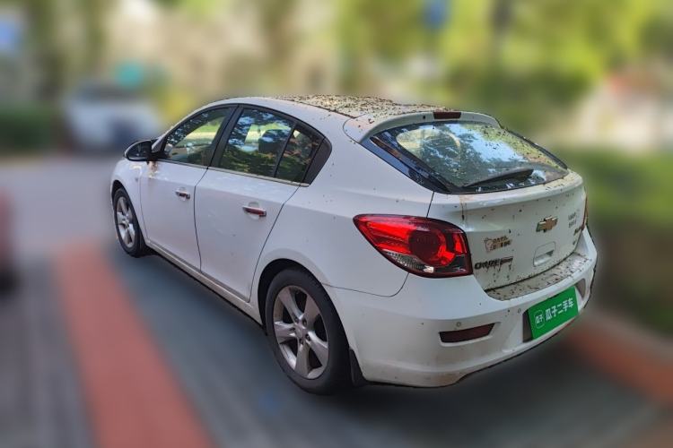 Used Chevrolet Cruze 2013 Hatchback 1.6T Automatic Flagship Model Rear Left 45 Deg