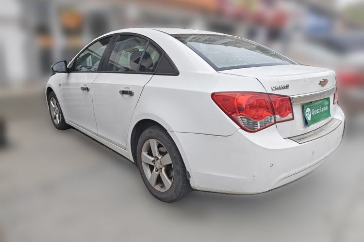 Used Chevrolet Cruze 2013 1.6L SE MT Rear Left 45 Deg