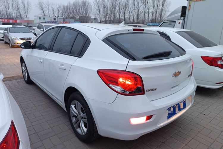 Used Chevrolet Cruze 2013 Hatchback 1.6L Automatic Luxury Model Rear Left 45 Deg