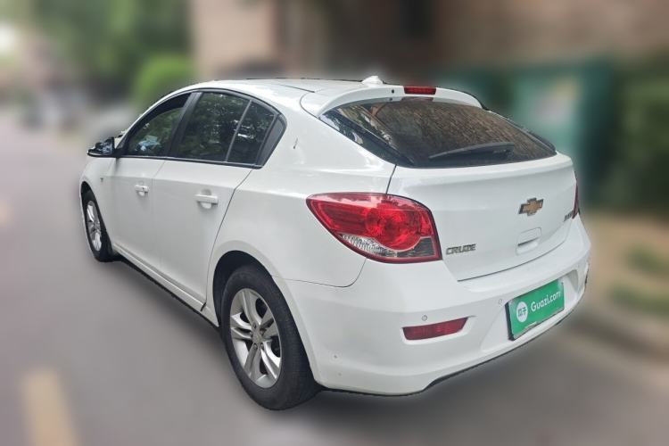 Used Chevrolet Cruze 2013 Hatchback 1.6L Manual Luxury Model Rear Left 45 Deg