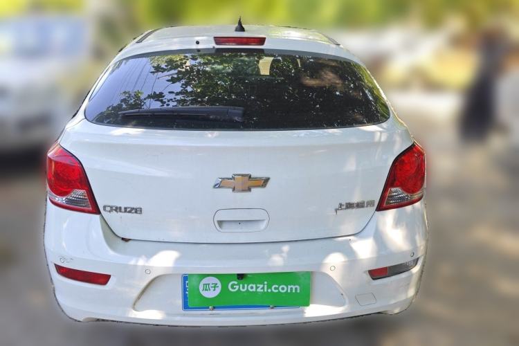 Used Chevrolet Cruze 2013 Hatchback 1.6L Automatic Luxury Model Rear