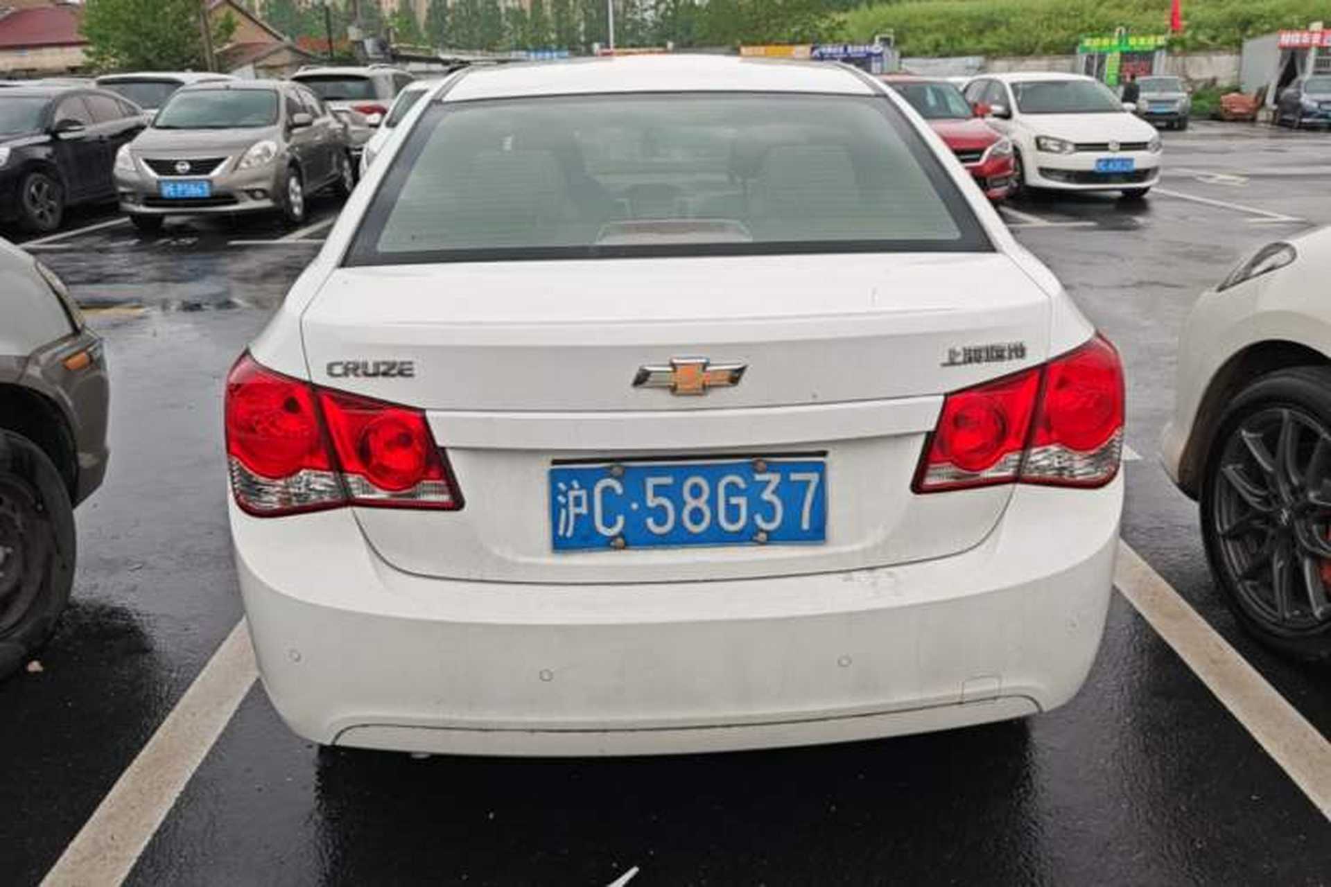 Used Chevrolet Cruze 2013 1.6L SE MT Rear