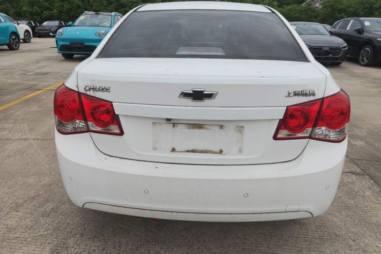 Used Chevrolet Cruze 2013 1.6L SE MT Rear