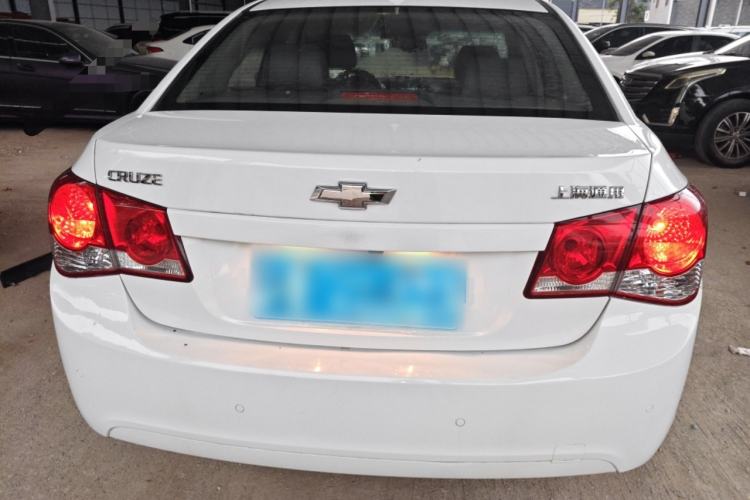 Used Chevrolet Cruze 2013 1.8L SE AT Rear