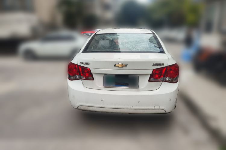 Used Chevrolet Cruze 2013 1.6L SE MT Rear