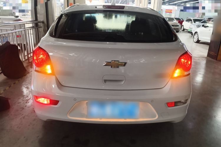 Used Chevrolet Cruze 2013 Hatchback 1.6L Automatic Luxury Model Rear