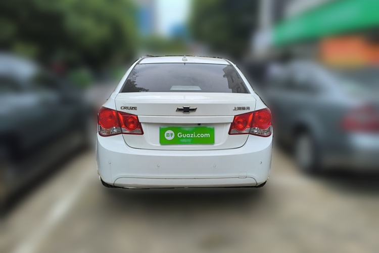 Used Chevrolet Cruze 2013 1.6L SE AT Rear