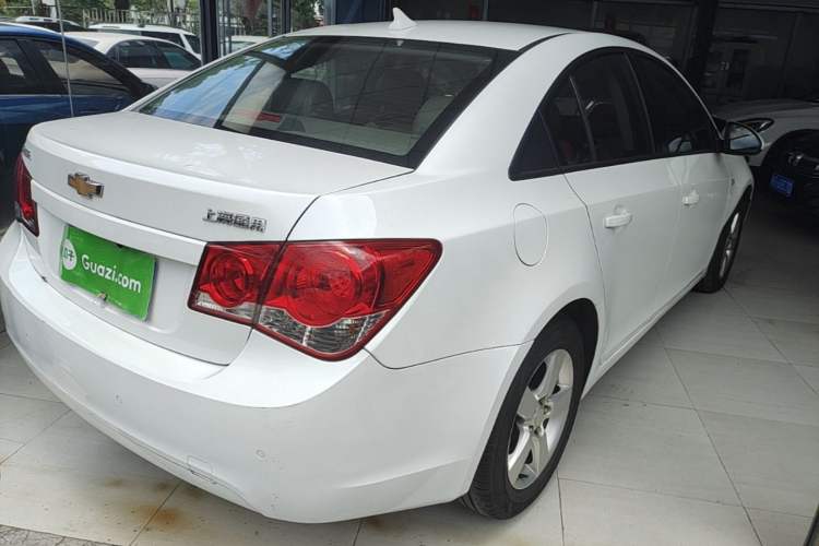 Used Chevrolet Cruze 2013 1.8L SE AT Rear Right 45 Deg