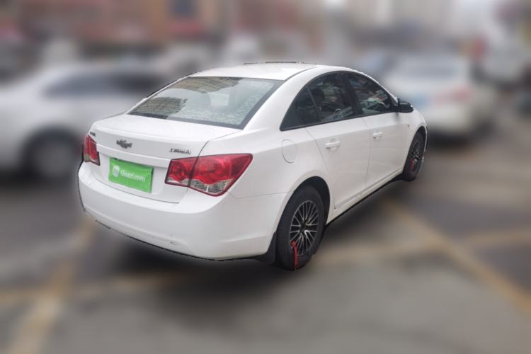 Used Chevrolet Cruze 2013 1.6L SL MT Rear Right 45 Deg