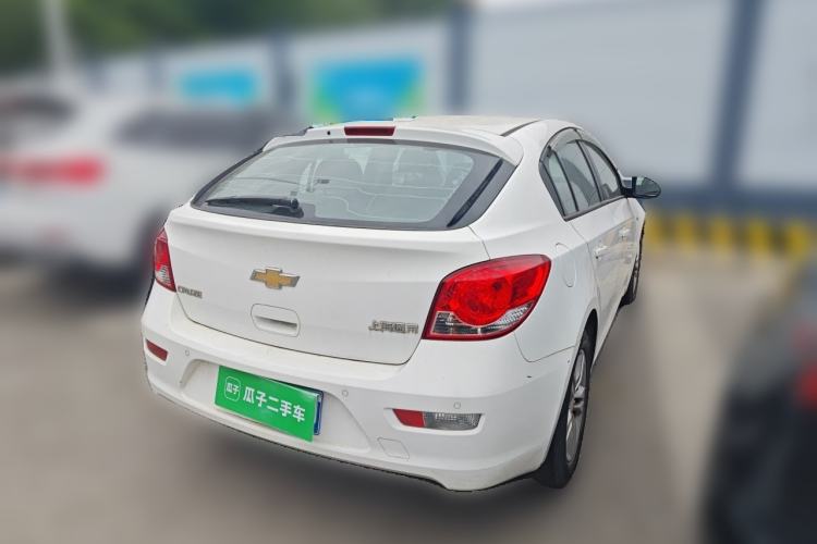 Used Chevrolet Cruze 2013 Hatchback 1.6L Automatic Luxury Model Rear Right 45 Deg