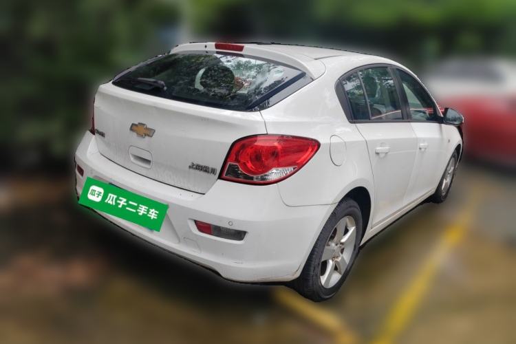 Used Chevrolet Cruze 2013 Hatchback 1.6L Manual Luxury Model Rear Right 45 Deg