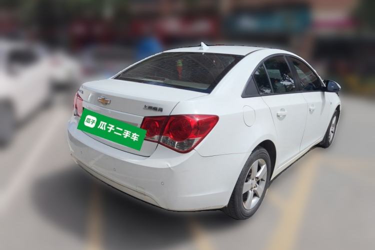 Used Chevrolet Cruze 2013 1.6L SE AT Rear Right 45 Deg