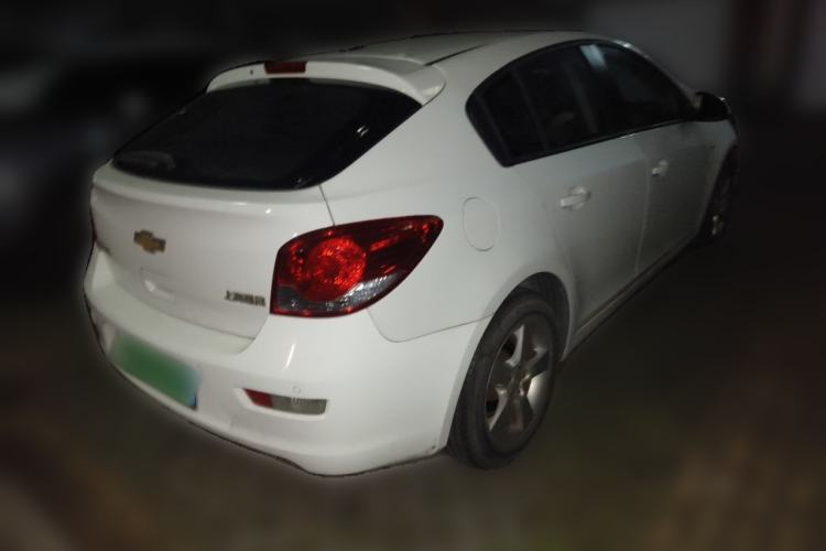 Used Chevrolet Cruze 2013 Hatchback 1.6L Automatic Luxury Model Rear Right 45 Deg