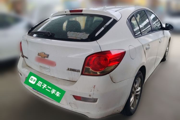 Used Chevrolet Cruze 2013 Hatchback 1.6L Manual Luxury Model Rear Right 45 Deg