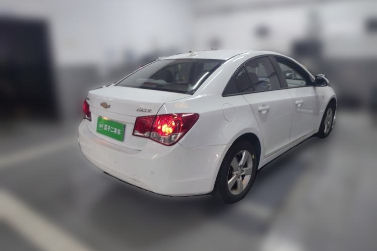 Used Chevrolet Cruze 2013 1.8L SE AT Rear Right 45 Deg