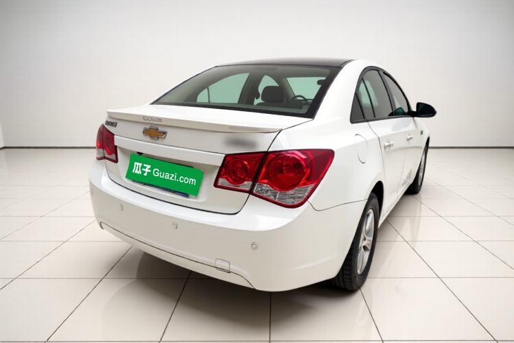 Used Chevrolet Cruze 2013 1.6L SL MT Rear Right 45 Deg