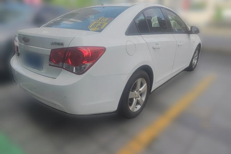 Used Chevrolet Cruze 2013 1.8L SE AT Rear Right 45 Deg