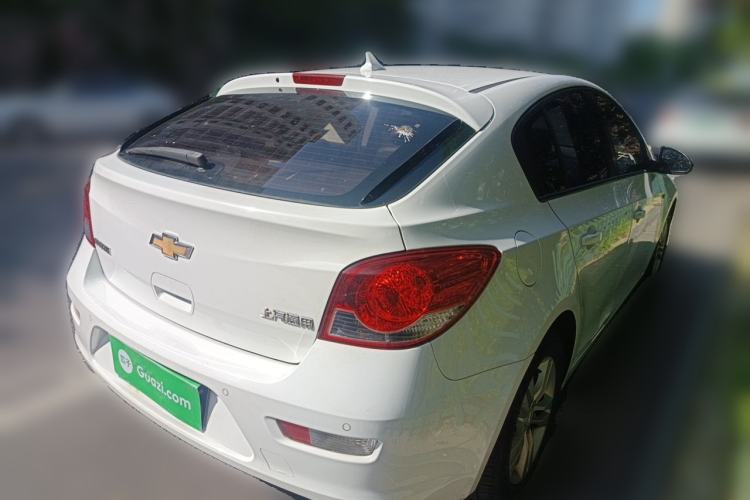 Used Chevrolet Cruze 2013 Hatchback 1.6L Manual Luxury Model Rear Right 45 Deg