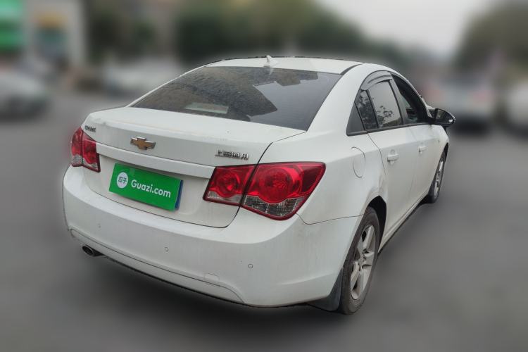 Used Chevrolet Cruze 2013 1.6L SE MT Rear Right 45 Deg