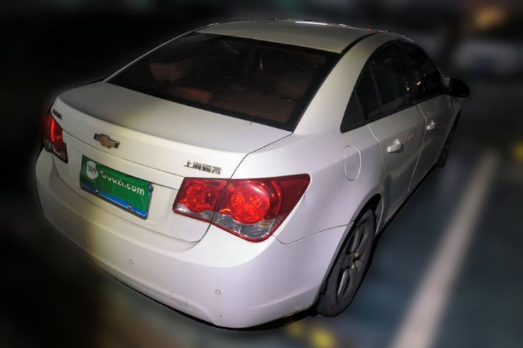 Used Chevrolet Cruze 2013 1.6L SE MT Rear Right 45 Deg