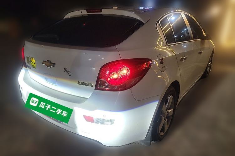 Used Chevrolet Cruze 2013 Hatchback 1.6L Automatic Luxury Model Rear Right 45 Deg