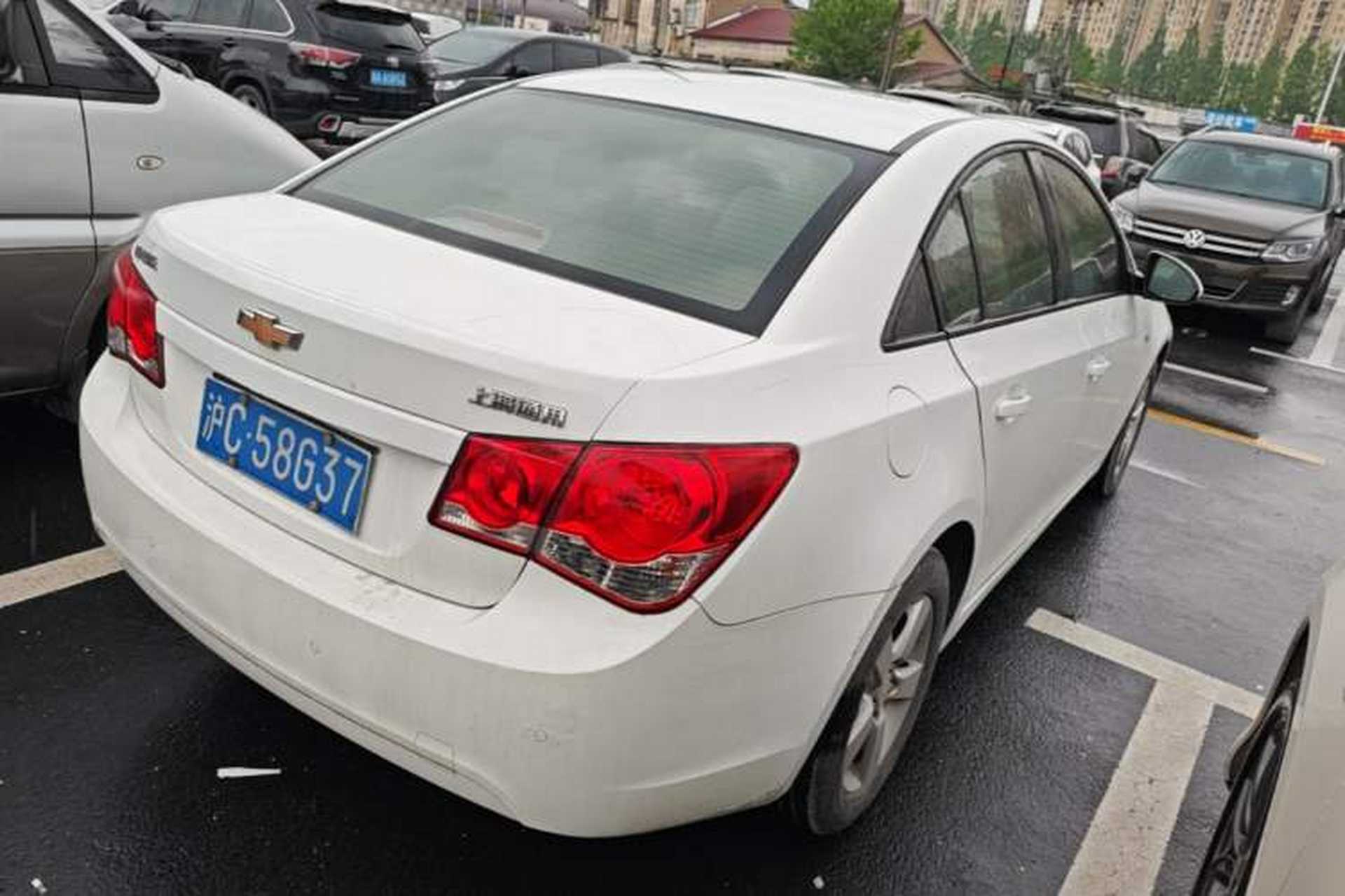 Used Chevrolet Cruze 2013 1.6L SE MT Rear Right 45 Deg