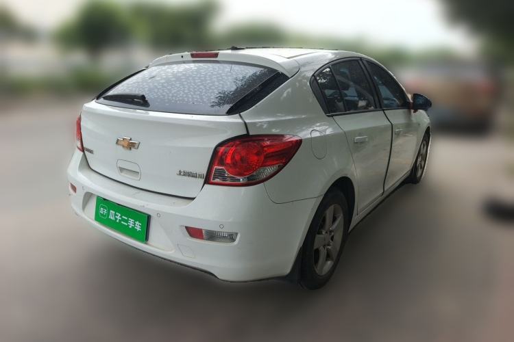 Used Chevrolet Cruze 2013 Hatchback 1.6L Automatic Luxury Model Rear Right 45 Deg