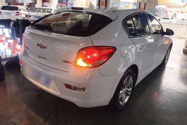 Used Chevrolet Cruze 2013 Hatchback 1.6L Automatic Luxury Model Rear Right 45 Deg