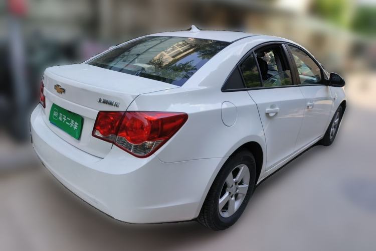 Used Chevrolet Cruze 2013 1.6L SL MT Rear Right 45 Deg