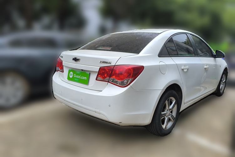 Used Chevrolet Cruze 2013 1.6L SE AT Rear Right 45 Deg