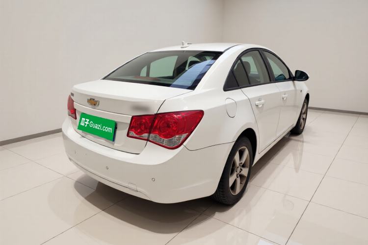 Used Chevrolet Cruze 2013 1.8L SE AT Rear Right 45 Deg