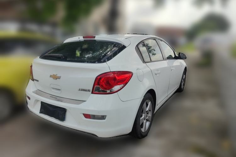 Used Chevrolet Cruze 2013 Hatchback 1.6L Automatic Luxury Model Rear Right 45 Deg