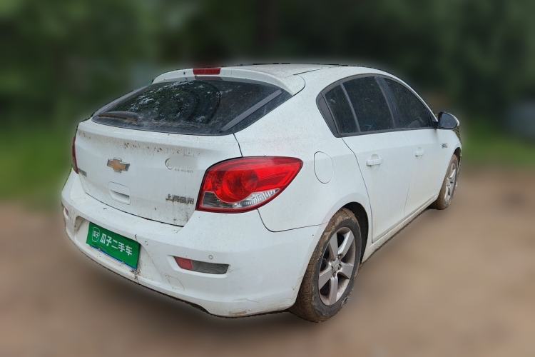 Used Chevrolet Cruze 2013 Hatchback 1.6L Automatic Luxury Model Rear Right 45 Deg