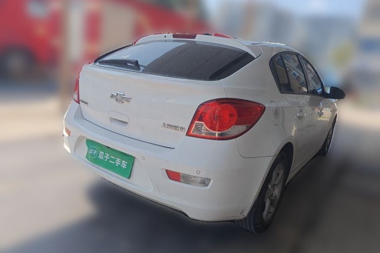 Used Chevrolet Cruze 2013 Hatchback 1.6L Automatic Luxury Model Rear Right 45 Deg