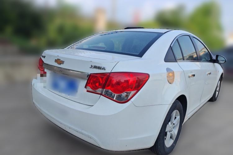 Used Chevrolet Cruze 2013 1.6L SL MT Rear Right 45 Deg