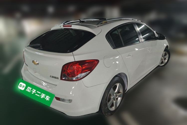Used Chevrolet Cruze 2013 Hatchback 1.6L Manual Luxury Model Rear Right 45 Deg