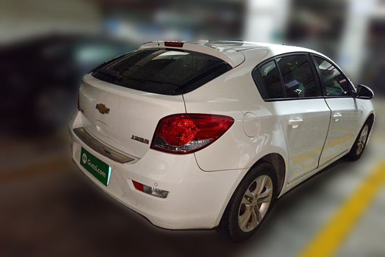 Used Chevrolet Cruze 2013 Hatchback 1.6L Automatic Luxury Model Rear Right 45 Deg