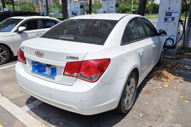Used Chevrolet Cruze 2013 1.6L SE AT Rear Right 45 Deg