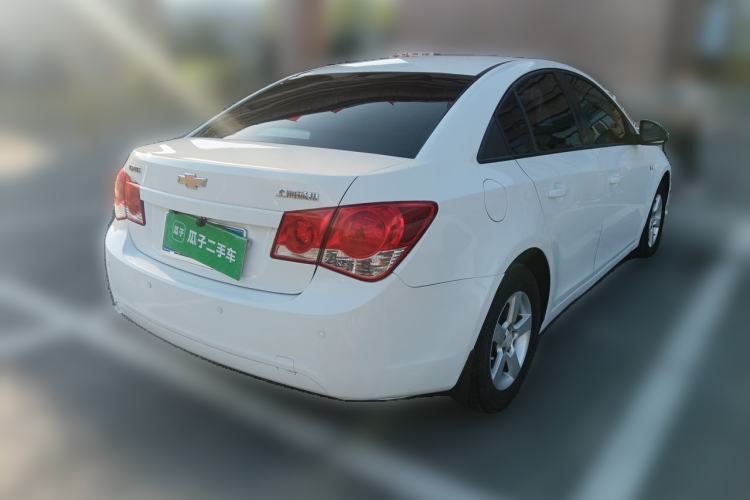 Used Chevrolet Cruze 2013 1.6L SL MT Rear Right 45 Deg