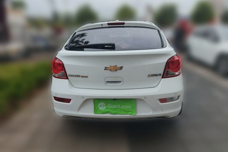 Used Chevrolet Cruze 2013 Hatchback 1.6T Automatic Flagship Model Rear