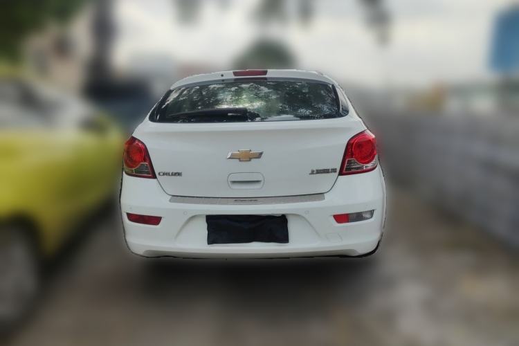 Used Chevrolet Cruze 2013 Hatchback 1.6L Automatic Luxury Model Rear