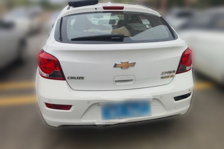 Used Chevrolet Cruze 2013 Hatchback 1.6L Manual Luxury Model Rear