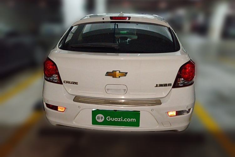 Used Chevrolet Cruze 2013 Hatchback 1.6L Automatic Luxury Model Rear